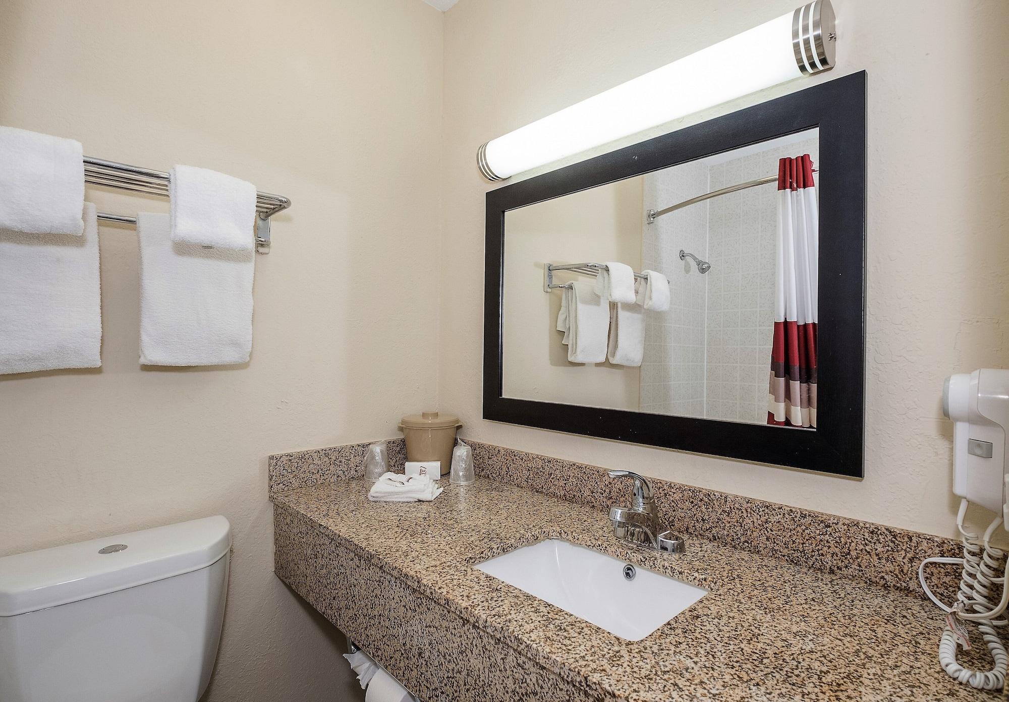 Red Roof Inn Dayton Huber Heights Экстерьер фото